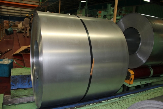 AISI JIS ASTM Q235 Q215 Q345 Качество оцинкованной стальной катушки холодно прокатаной / горячо прокатаной